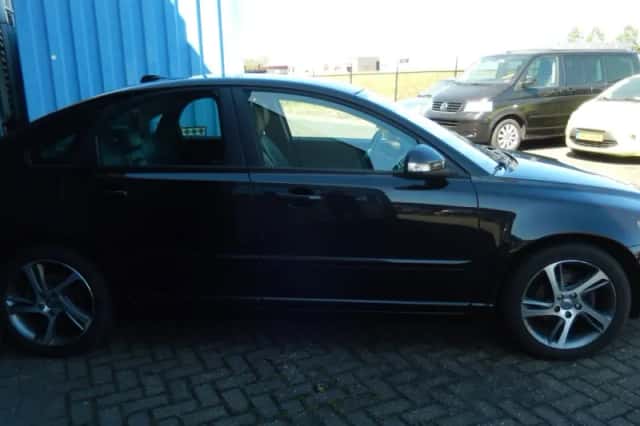 Volvo S40 (2011) thumbnail 4