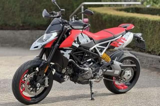 Ducati Hypermotard (2025) thumbnail 3