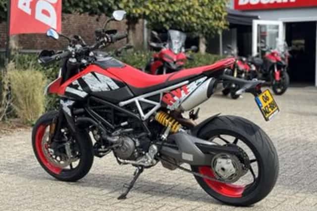 Ducati Hypermotard (2025) thumbnail 4
