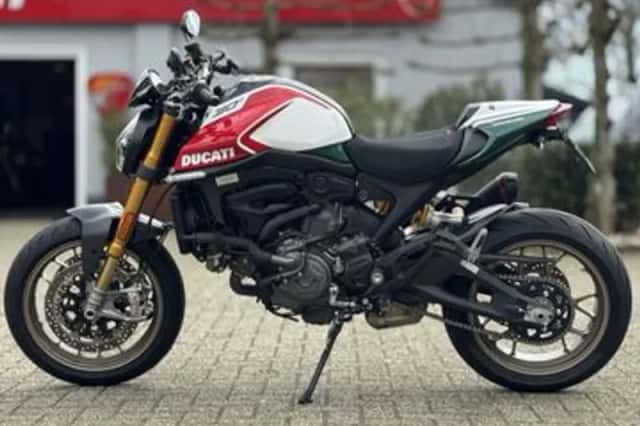 Ducati Monster (2024) thumbnail 2