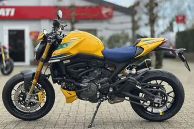 Ducati Monster (2025) thumbnail 2