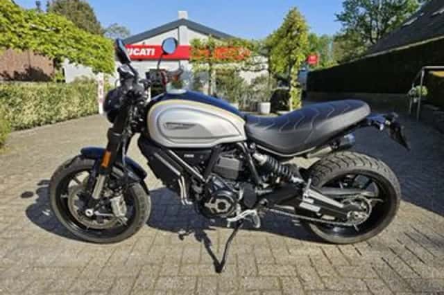 Ducati SCRAMBLER (2021) thumbnail 2