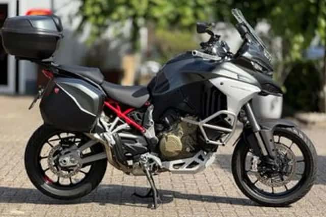 Ducati Multistrada (2021) thumbnail 2