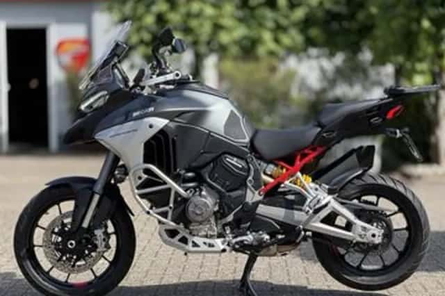 Ducati Multistrada (2021) thumbnail 3