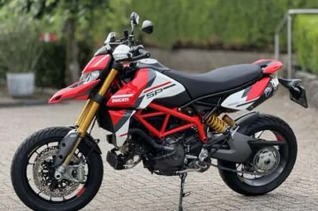 Ducati Hypermotard (2022) thumbnail 1
