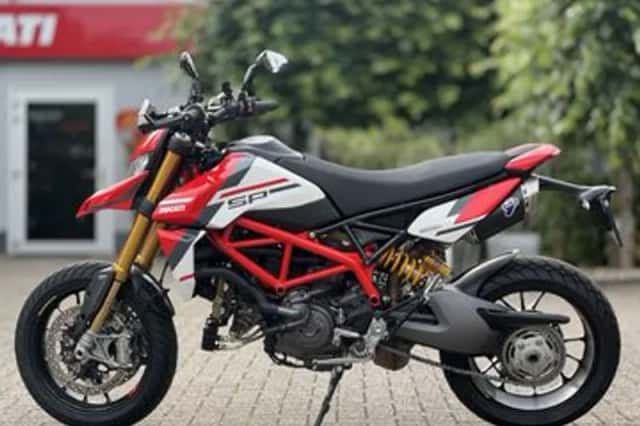 Ducati Hypermotard (2022) thumbnail 4