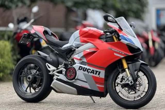 Ducati Panigale (2019) thumbnail 3