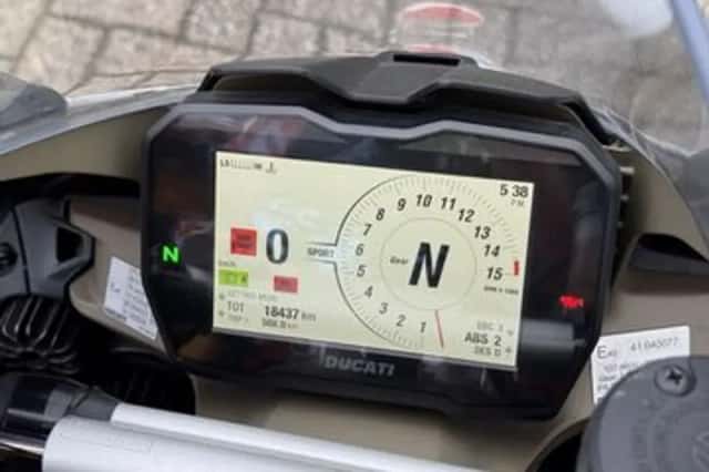 Ducati Panigale (2019) thumbnail 6