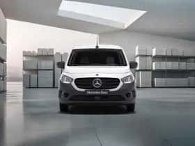 Mercedes-Benz eCitan (2026) thumbnail 6