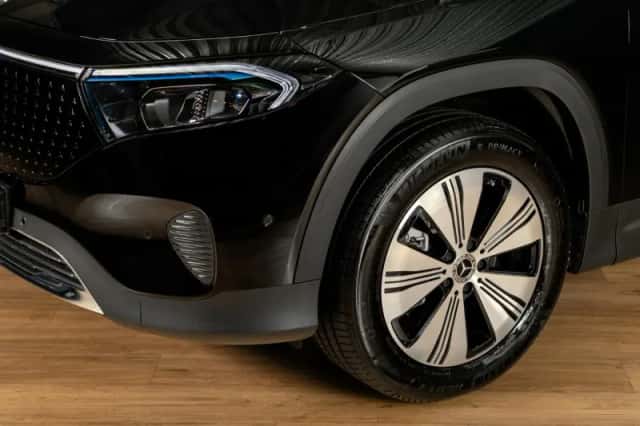 Mercedes-Benz EQB (2026) thumbnail 5