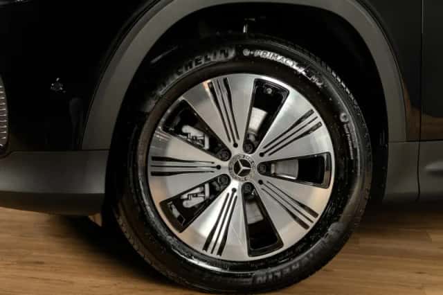 Mercedes-Benz EQB (2026) thumbnail 6