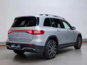 Mercedes-Benz EQB (2025) thumbnail 2