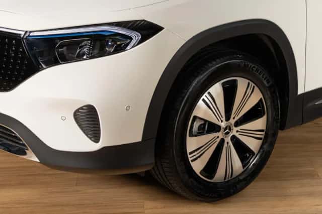 Mercedes-Benz EQB (2026) thumbnail 6