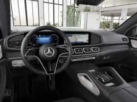 Mercedes-Benz GLE (2026) thumbnail 3