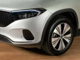 Mercedes-Benz EQA (2024) thumbnail 6