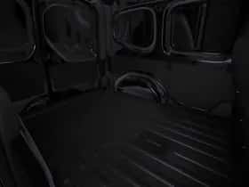Mercedes-Benz eCitan (2025) thumbnail 10
