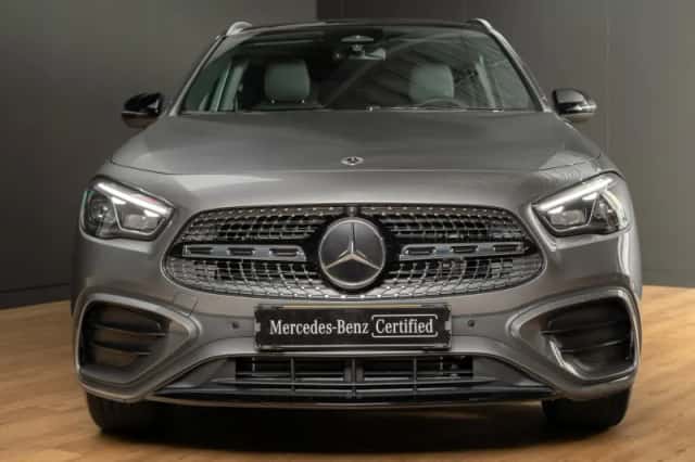 Mercedes-Benz GLA (2026) thumbnail 5