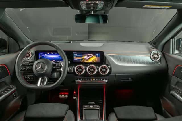 Mercedes-Benz EQA (2026) thumbnail 3