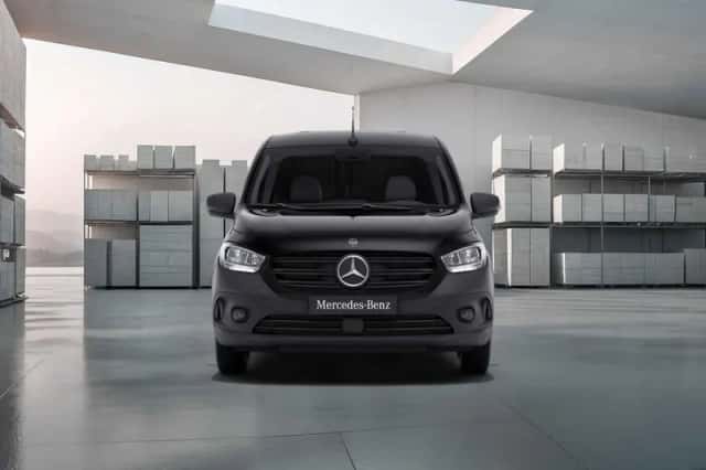 Mercedes-Benz eCitan (2026) thumbnail 6