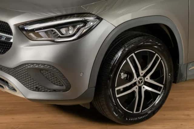 Mercedes-Benz GLA (2022) thumbnail 6