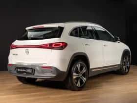 Mercedes-Benz EQA (2021) thumbnail 2