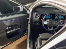 Mercedes-Benz EQA (2021) thumbnail 24