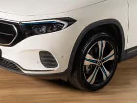Mercedes-Benz EQA (2021) thumbnail 6