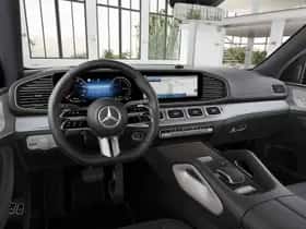 Mercedes-Benz GLE (2026) thumbnail 3