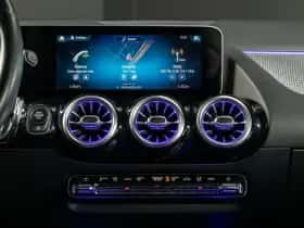 Mercedes-Benz GLA (2021) thumbnail 15