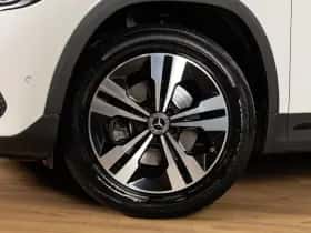 Mercedes-Benz GLA (2021) thumbnail 7