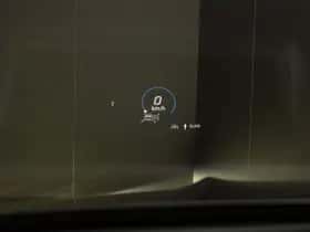 Mercedes-Benz GLE (2022) thumbnail 17
