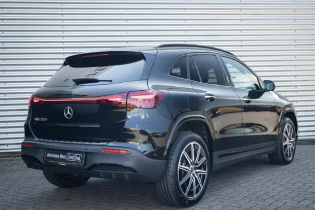 Mercedes-Benz EQA (2026) thumbnail 2