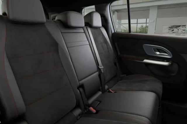 Mercedes-Benz GLB-Klasse (2026) thumbnail 6