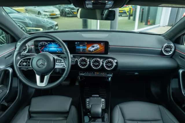Mercedes-Benz A-Klasse (2022) thumbnail 3