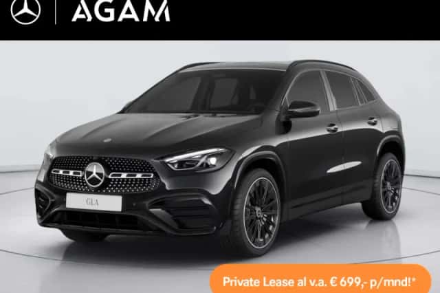 Mercedes-Benz GLA (2026) thumbnail 1