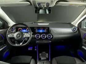 Mercedes-Benz GLA (2023) thumbnail 11