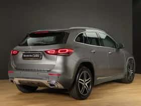 Mercedes-Benz GLA (2021) thumbnail 2