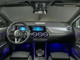 Mercedes-Benz GLA (2021) thumbnail 11