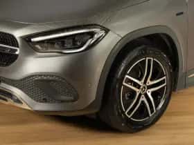 Mercedes-Benz GLA (2021) thumbnail 6