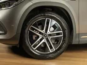 Mercedes-Benz GLA (2021) thumbnail 7