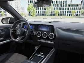 Mercedes-Benz EQA (2026) thumbnail 4