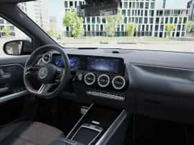 Mercedes-Benz EQA (2026) thumbnail 4