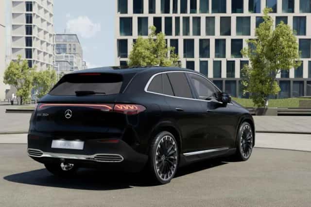 Mercedes-Benz EQE (2026) thumbnail 2