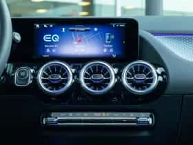Mercedes-Benz EQA (2026) thumbnail 12