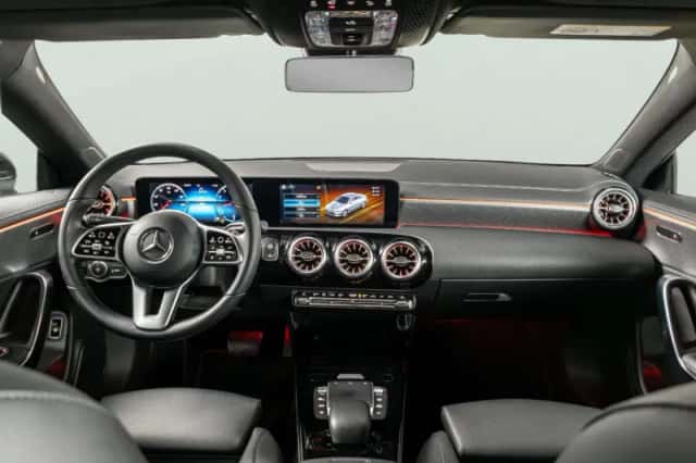 Mercedes-Benz CLA-Klasse (2021) thumbnail 2
