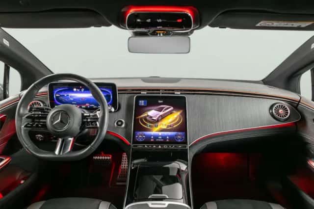 Mercedes-Benz EQE (2025) thumbnail 3