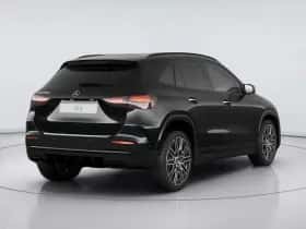Mercedes-Benz GLA (2026) thumbnail 2