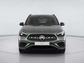 Mercedes-Benz GLA (2026) thumbnail 8