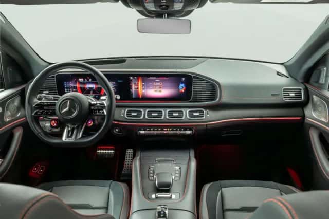 Mercedes-AMG GLE (2025) thumbnail 3