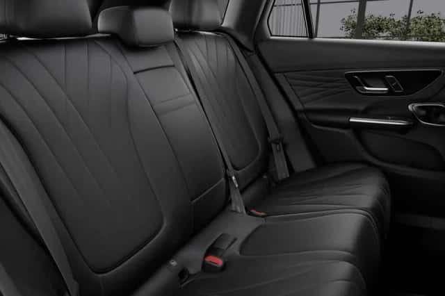 Mercedes-Benz GLC-Klasse (2026) thumbnail 6